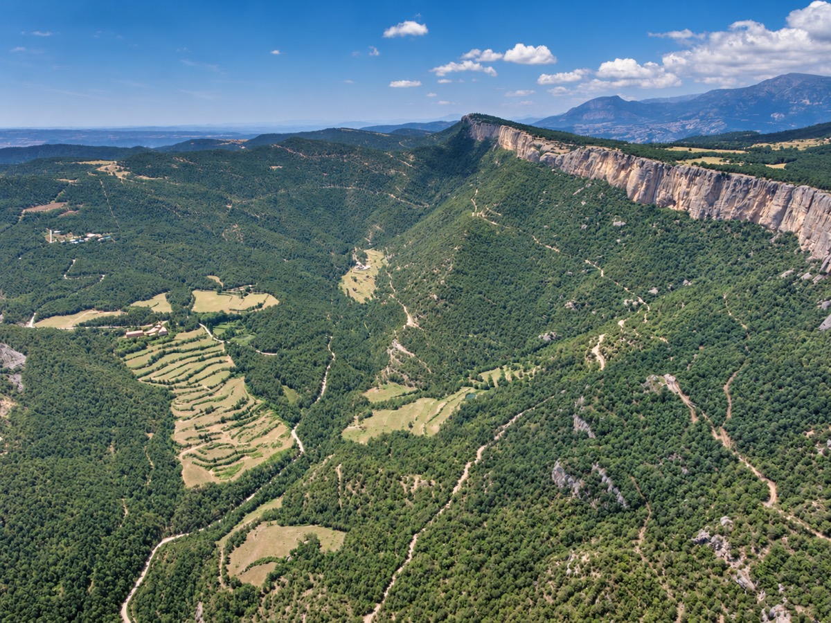 Vista de la Vall d’Ora y las paredes del Solsonès